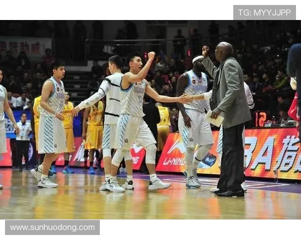 上海篮球队近期状态分析与表现评估及未来发展趋势探讨